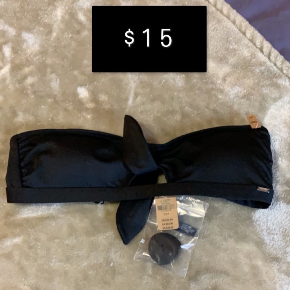 Victoria’s Secret bathing suit top